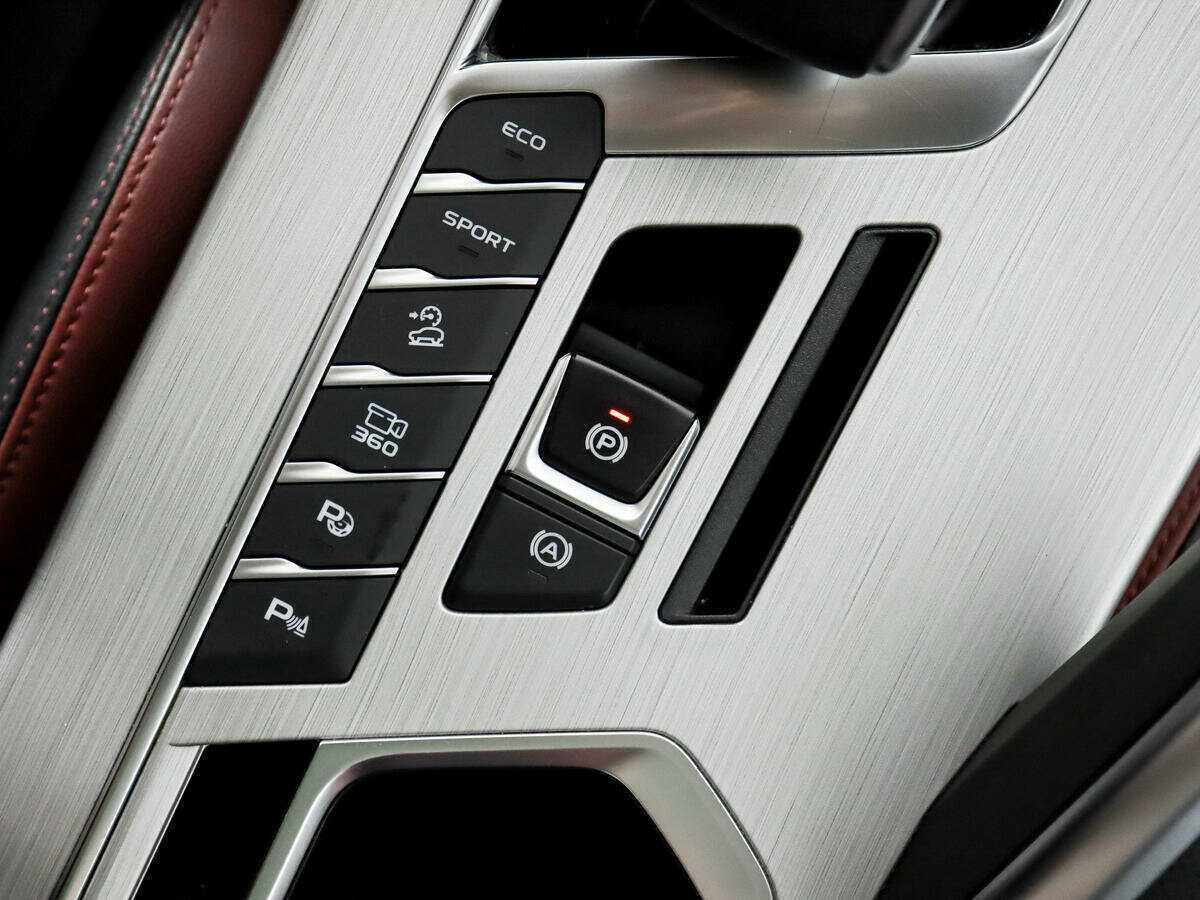 Б/У Джили Кулрэй 2021 года. Фото: #11