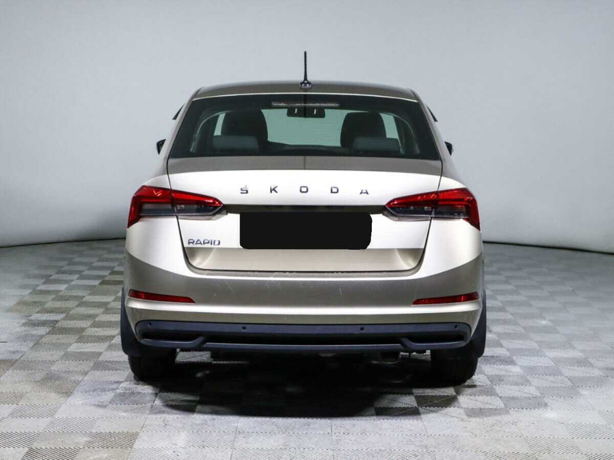 Б/У Шкода Рапид 2021 года. Фото: #5