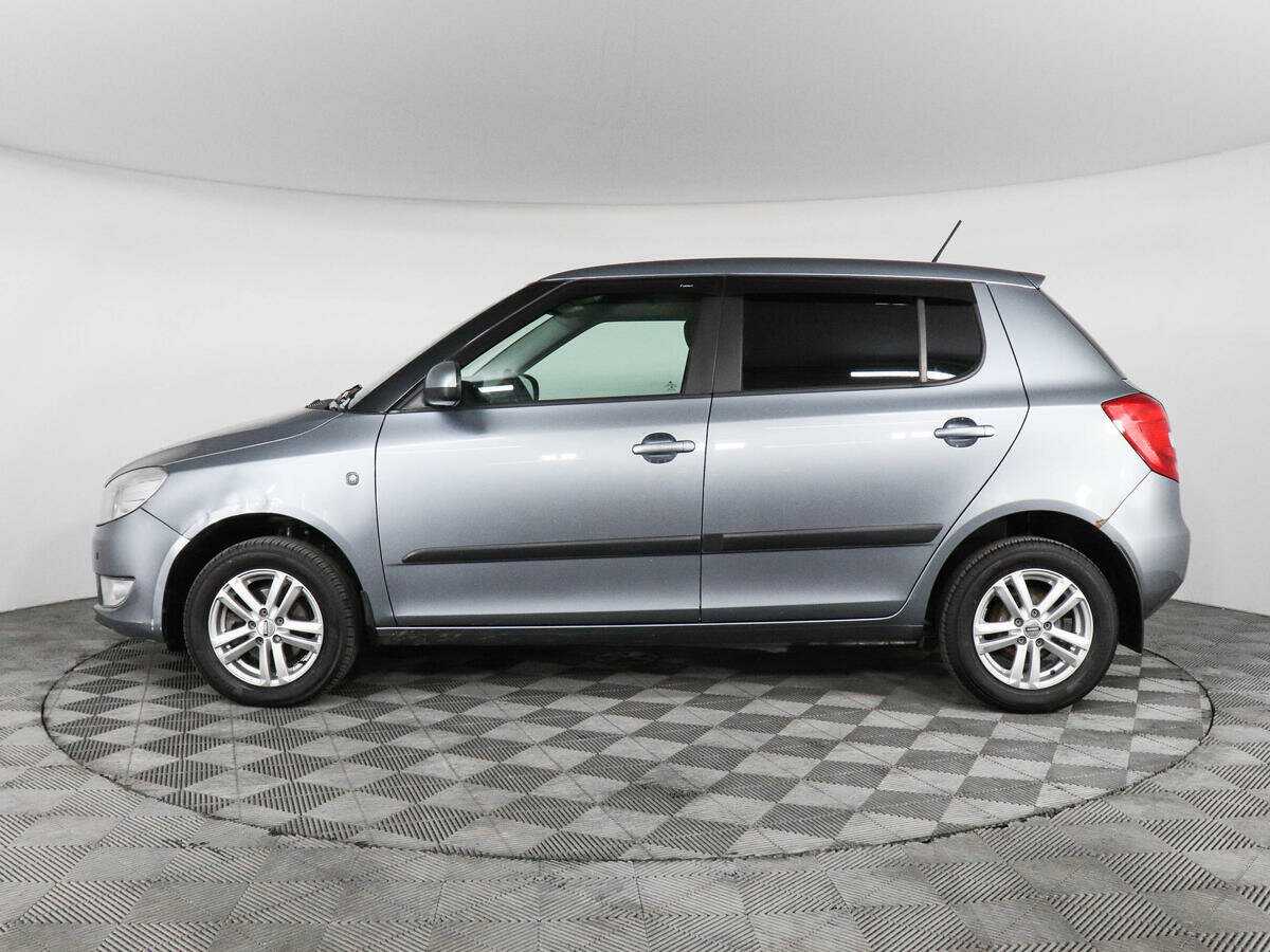 Б/У Шкода Фабия 2012 года. Фото: #7