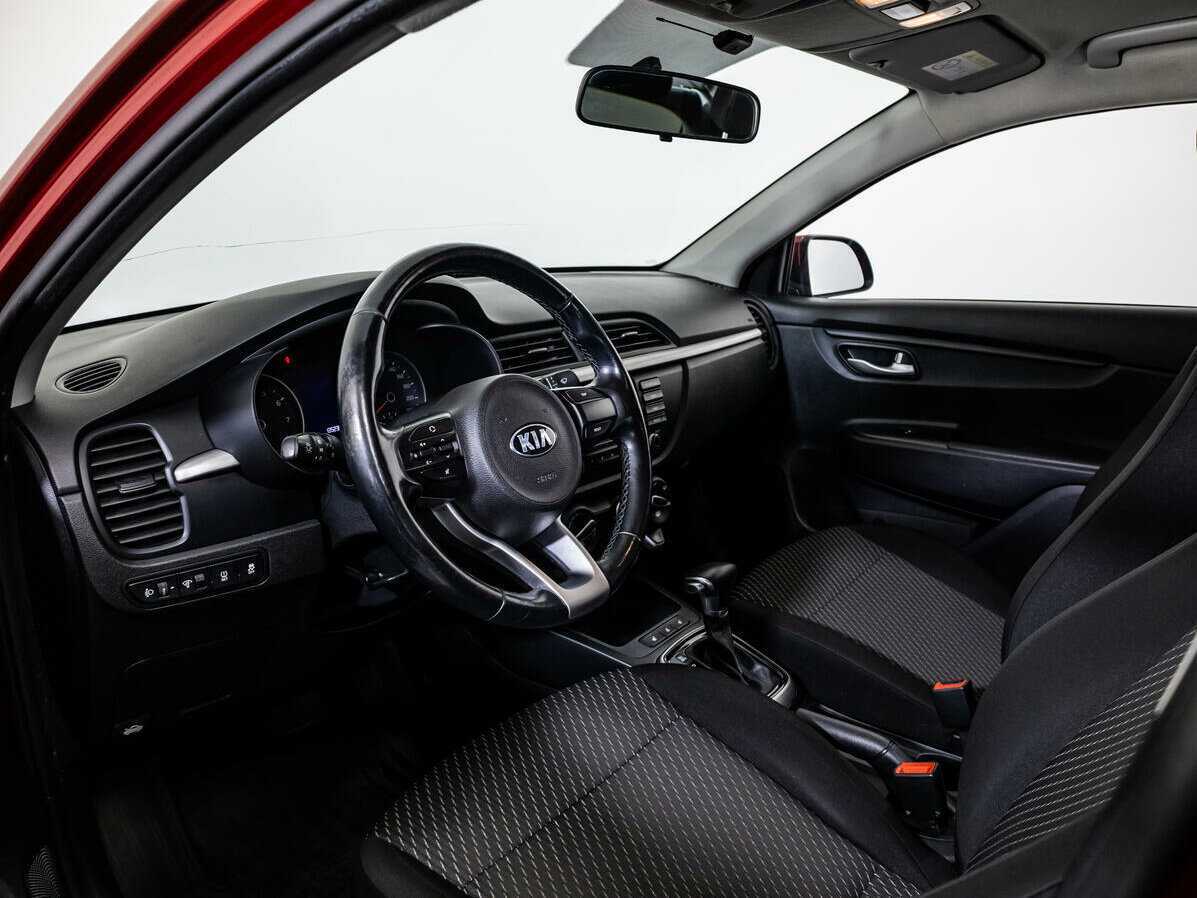 Б/У Киа Рио 2017 года. Фото: #10