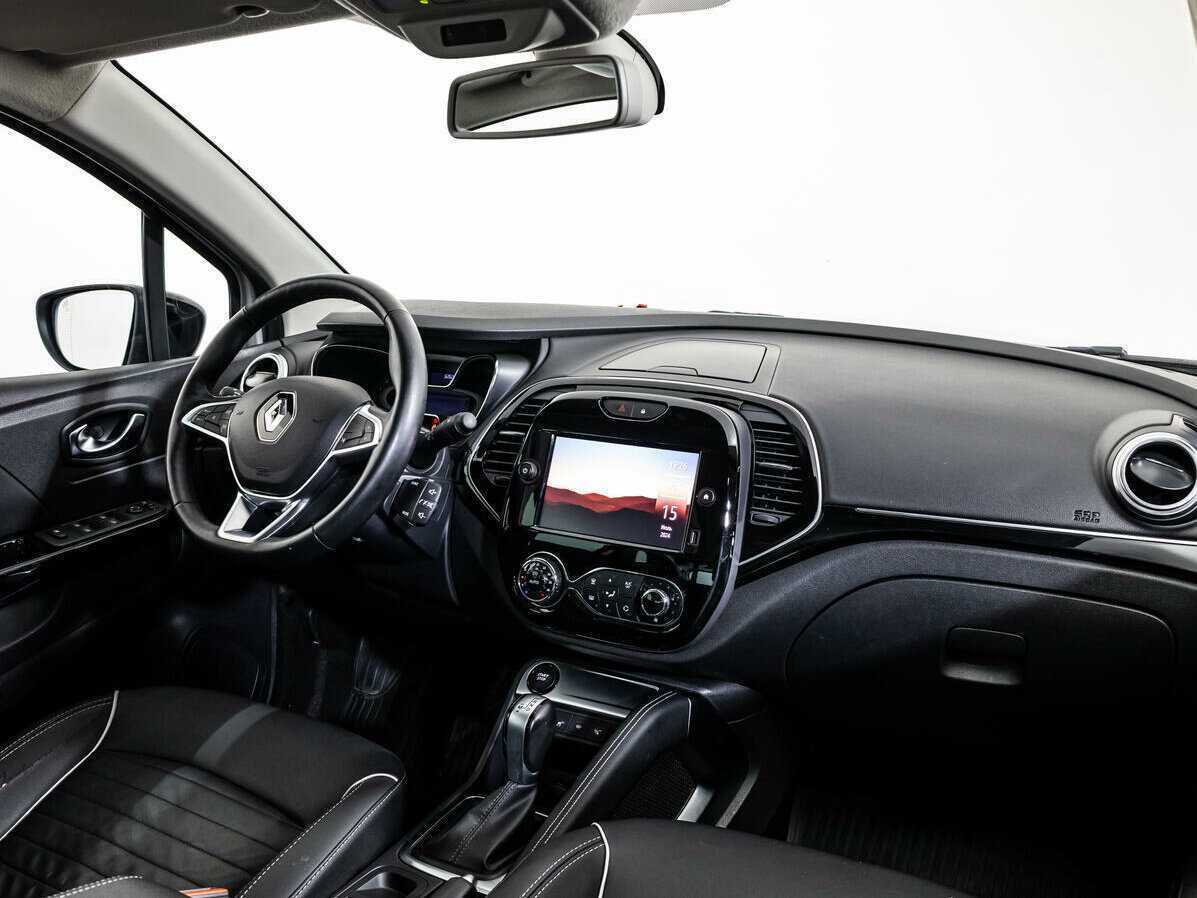 Б/У Рено Каптюр 2021 года. Фото: #7