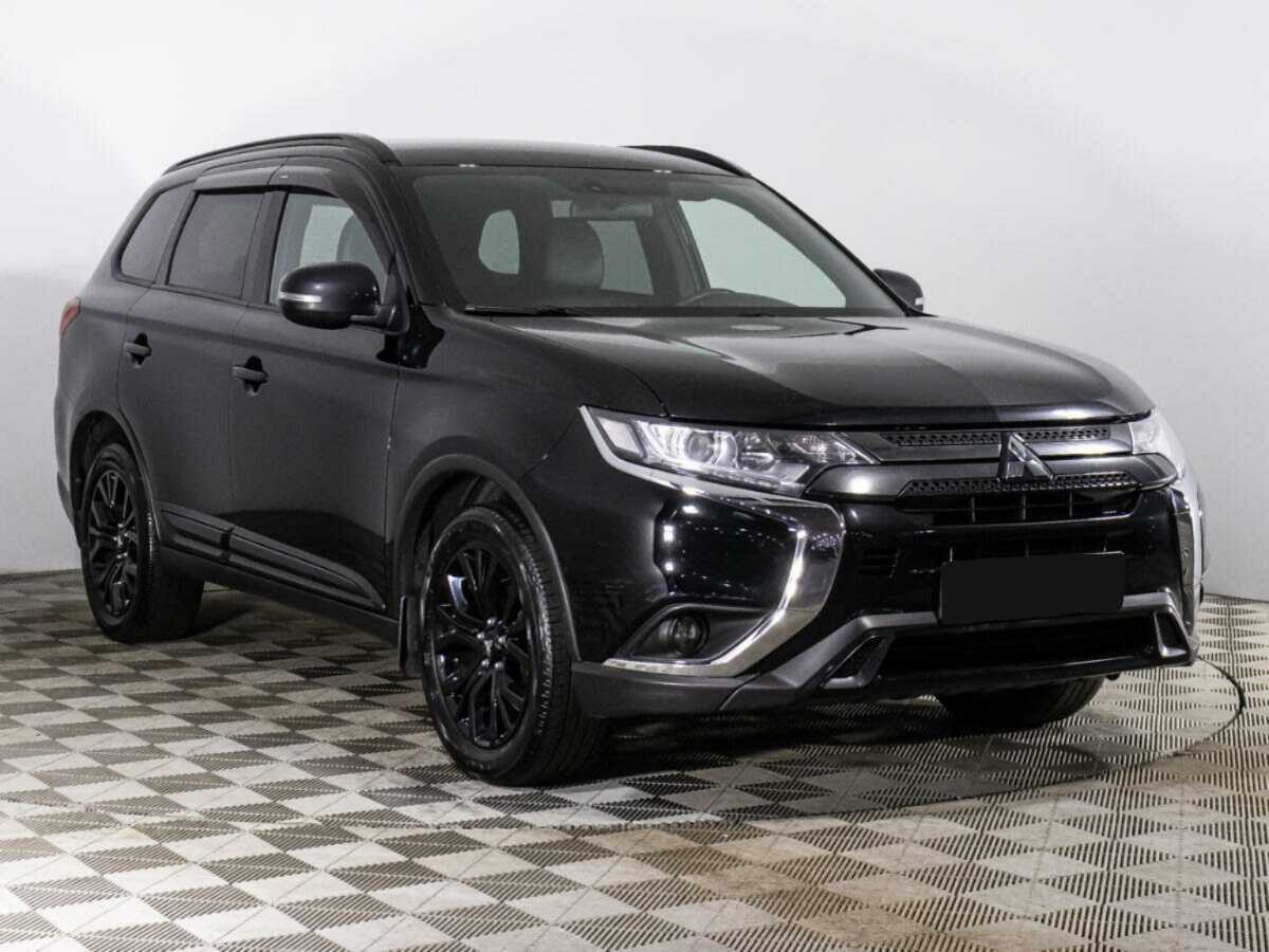Mitsubishi Outlander 2021 года с пробегом. Фото: #2