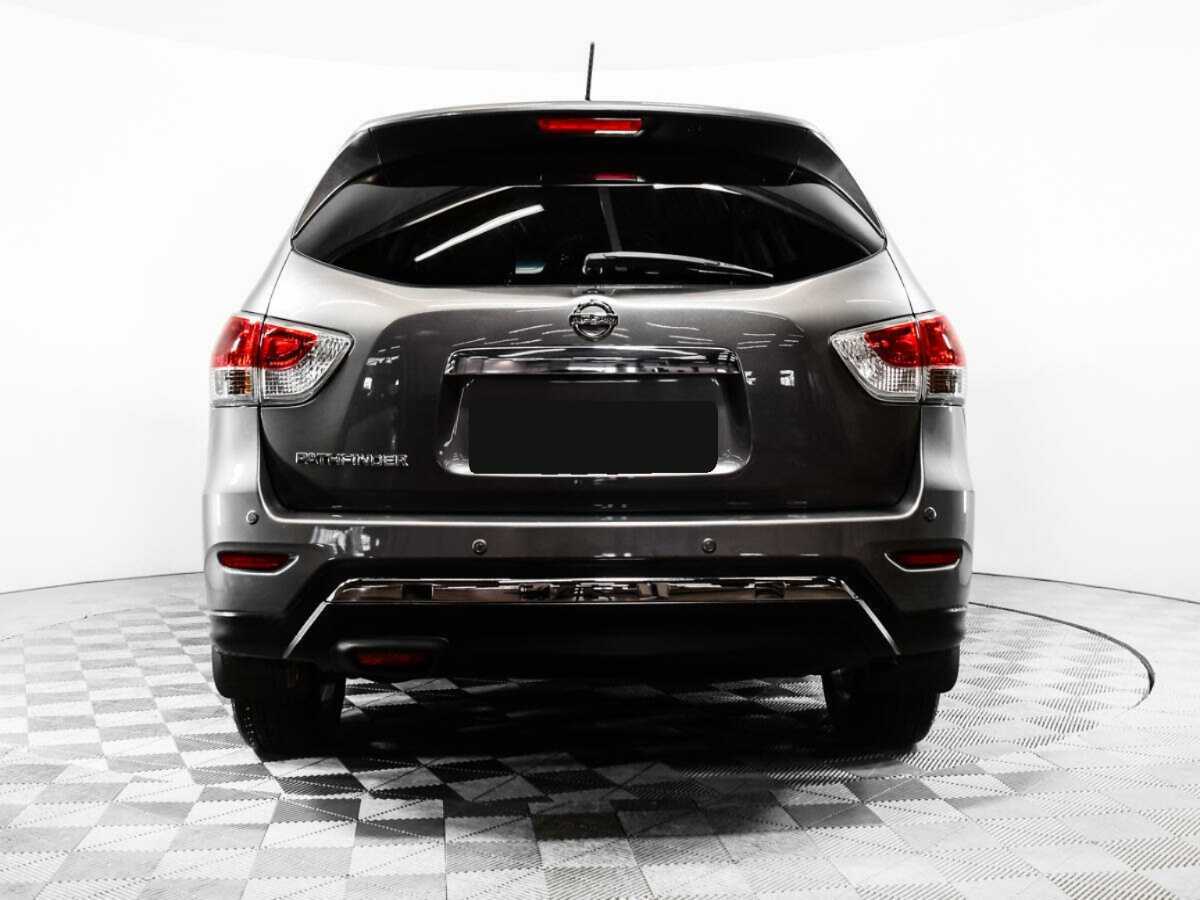 Б/У Ниссан Патфайндер 2014 года. Фото: #5