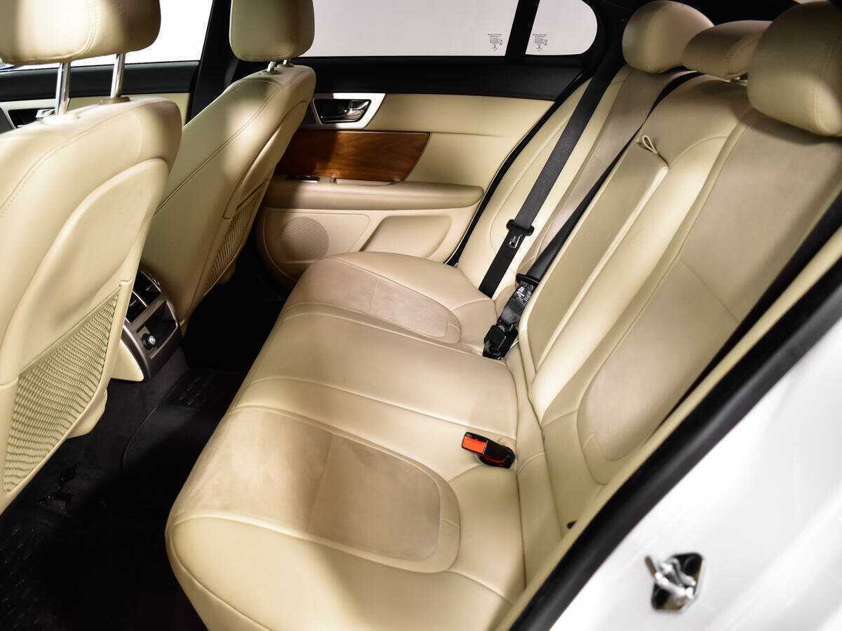 Jaguar XF 2014 года с пробегом. Фото: #9