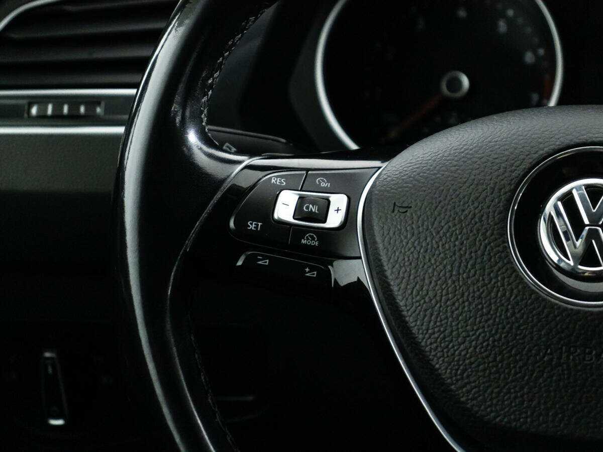 Volkswagen Tiguan 2017 года с пробегом. Фото: #20