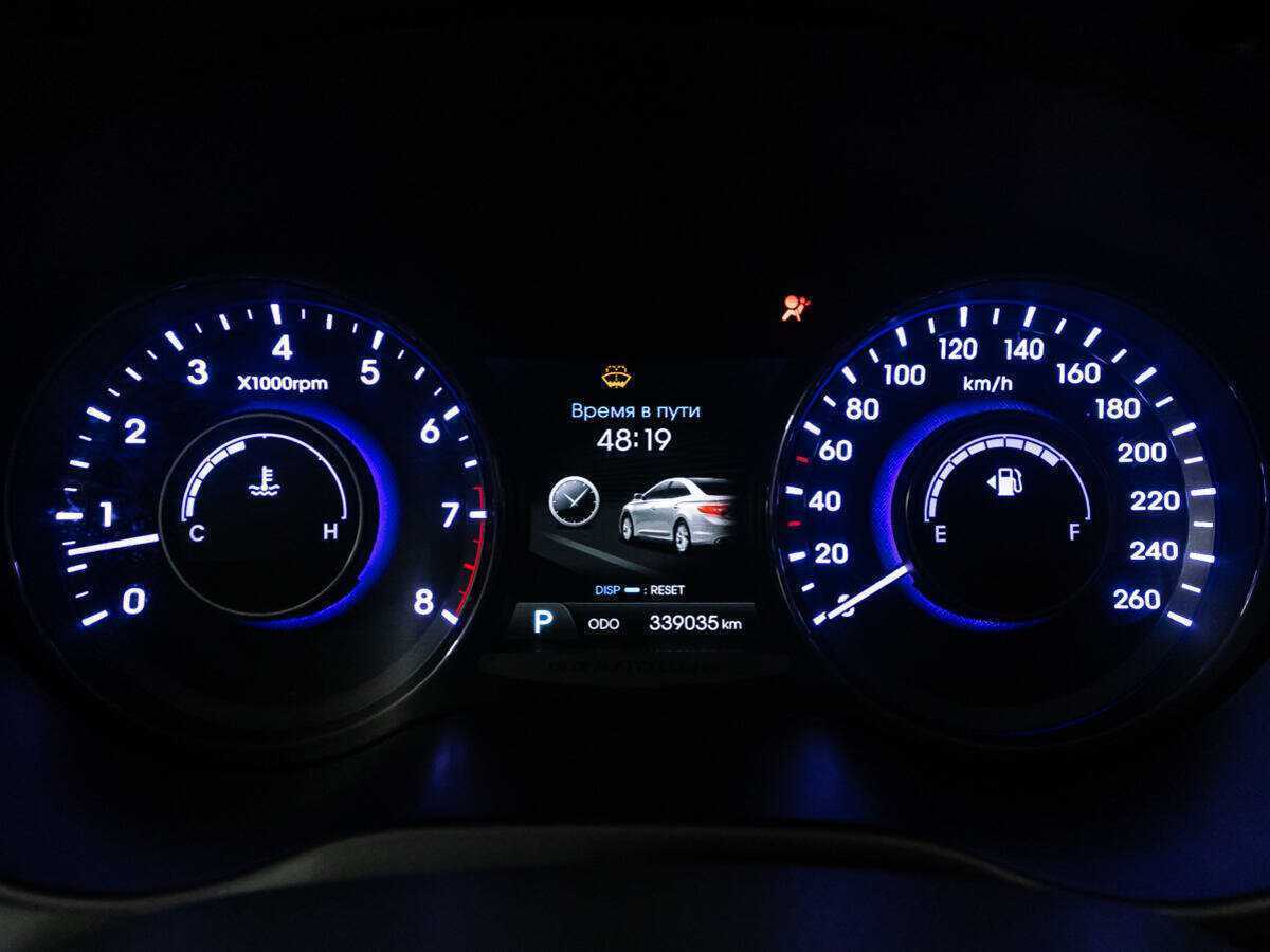 Hyundai Grandeur 2013 года с пробегом. Фото: #11