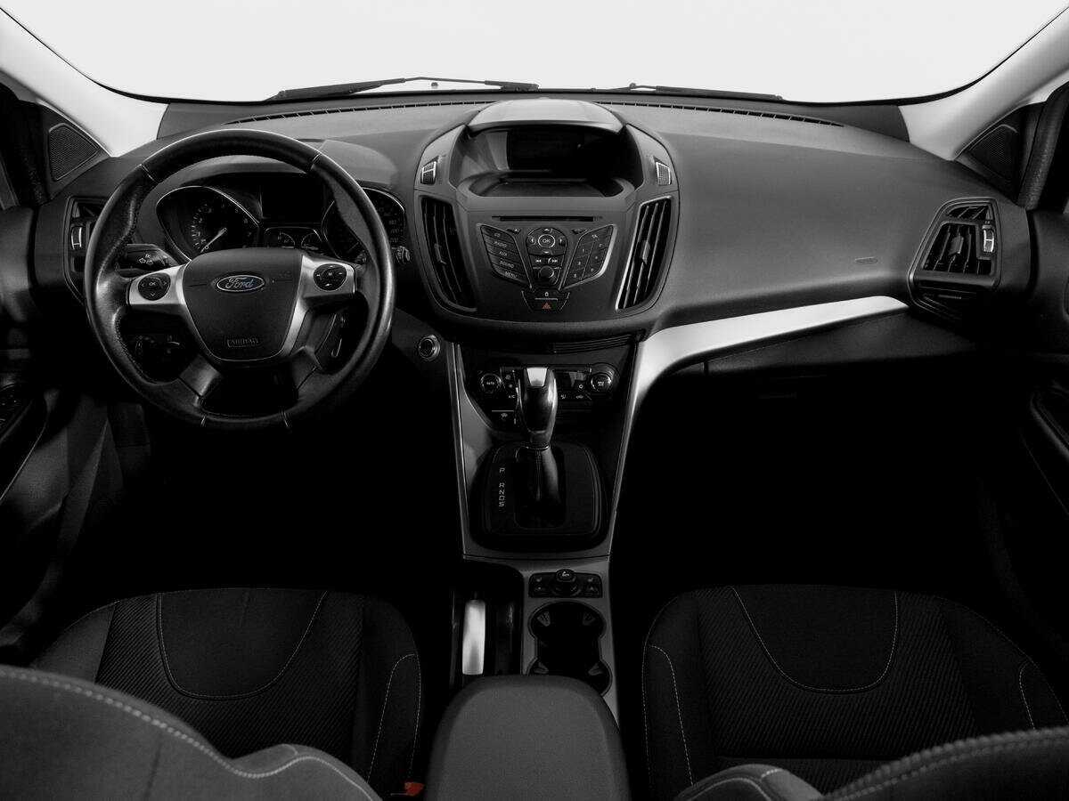 Б/У Форд Куга 2016 года. Фото: #11