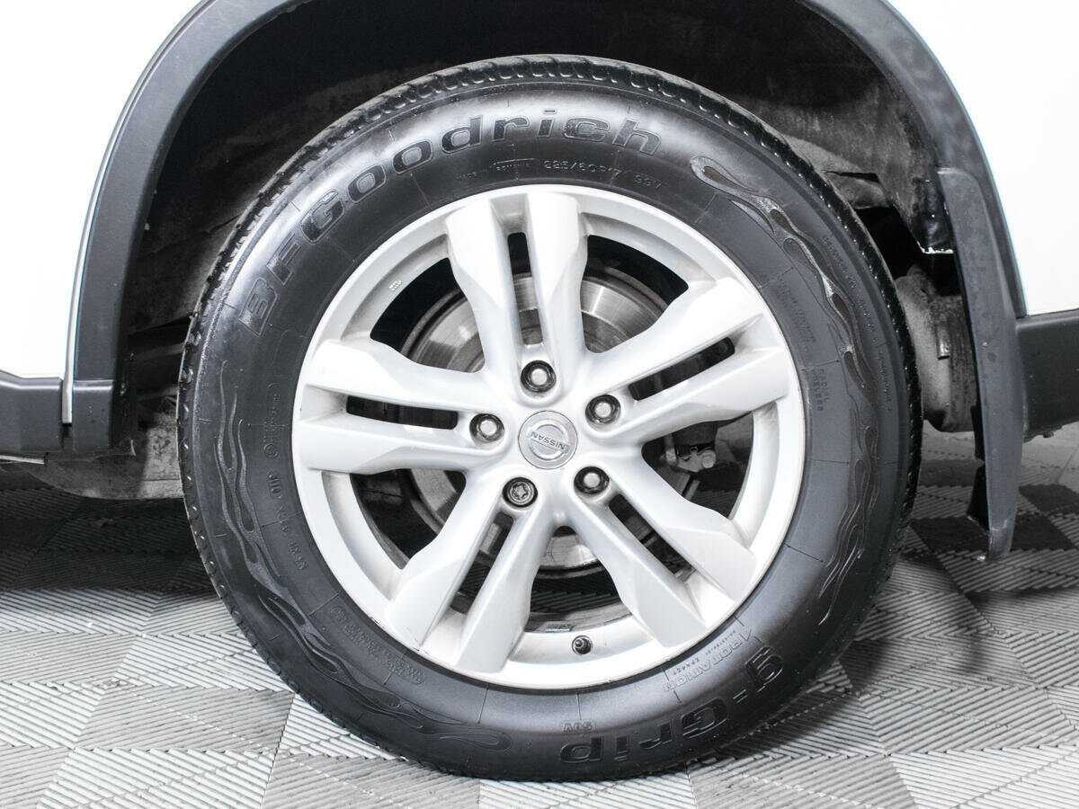 Б/У Ниссан Икс-Трейл 2012 года. Фото: #14