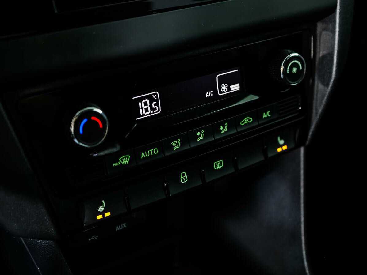 Б/У Шкода Рапид 2017 года. Фото: #13