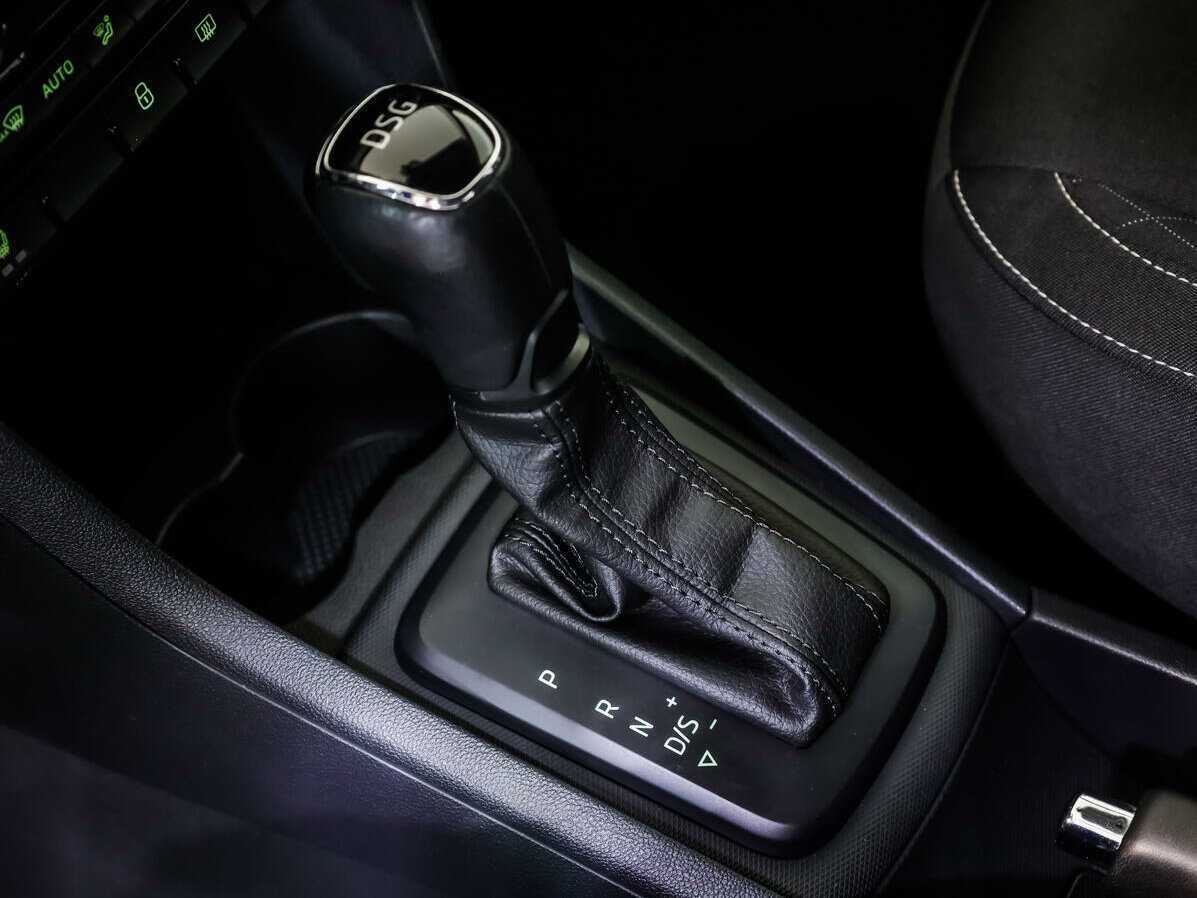 Б/У Шкода Рапид 2017 года. Фото: #14