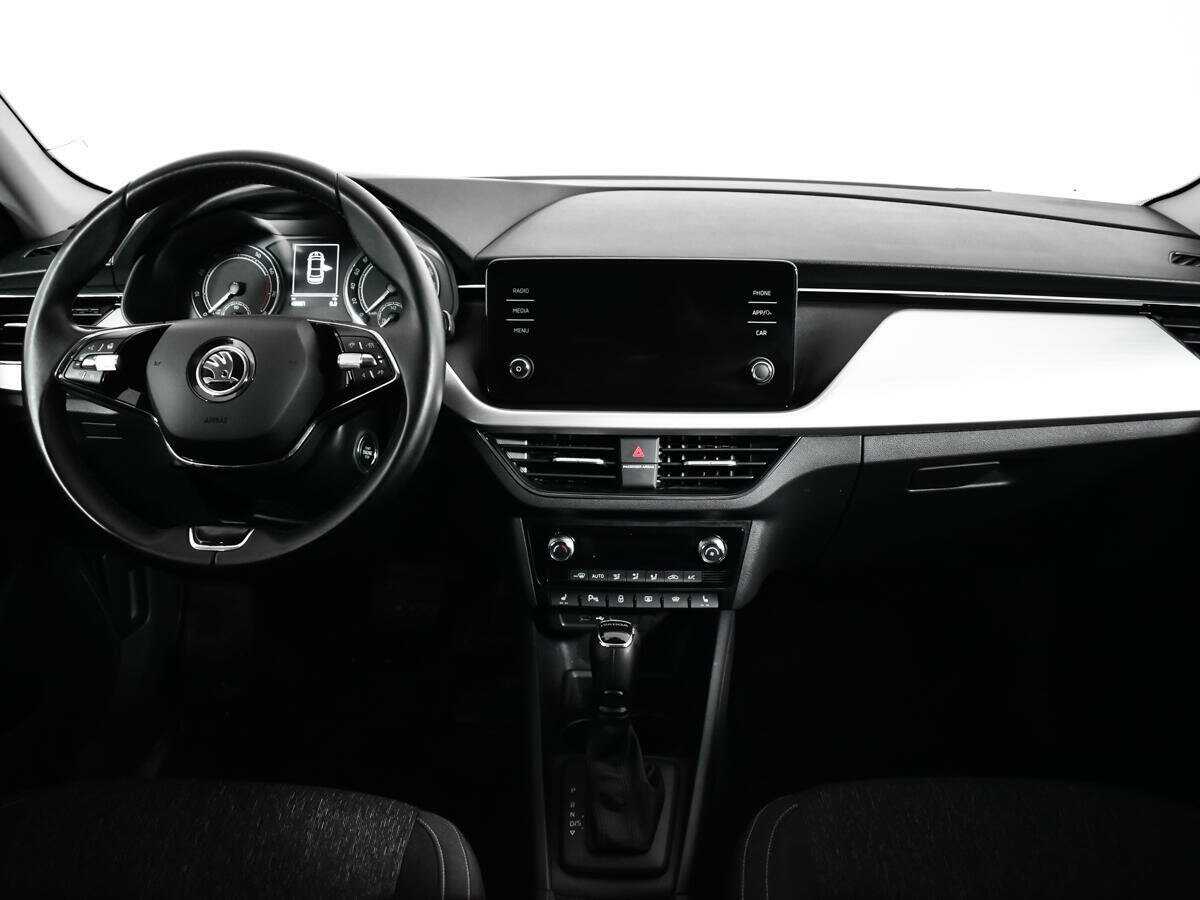 Б/У Шкода Рапид 2020 года. Фото: #9