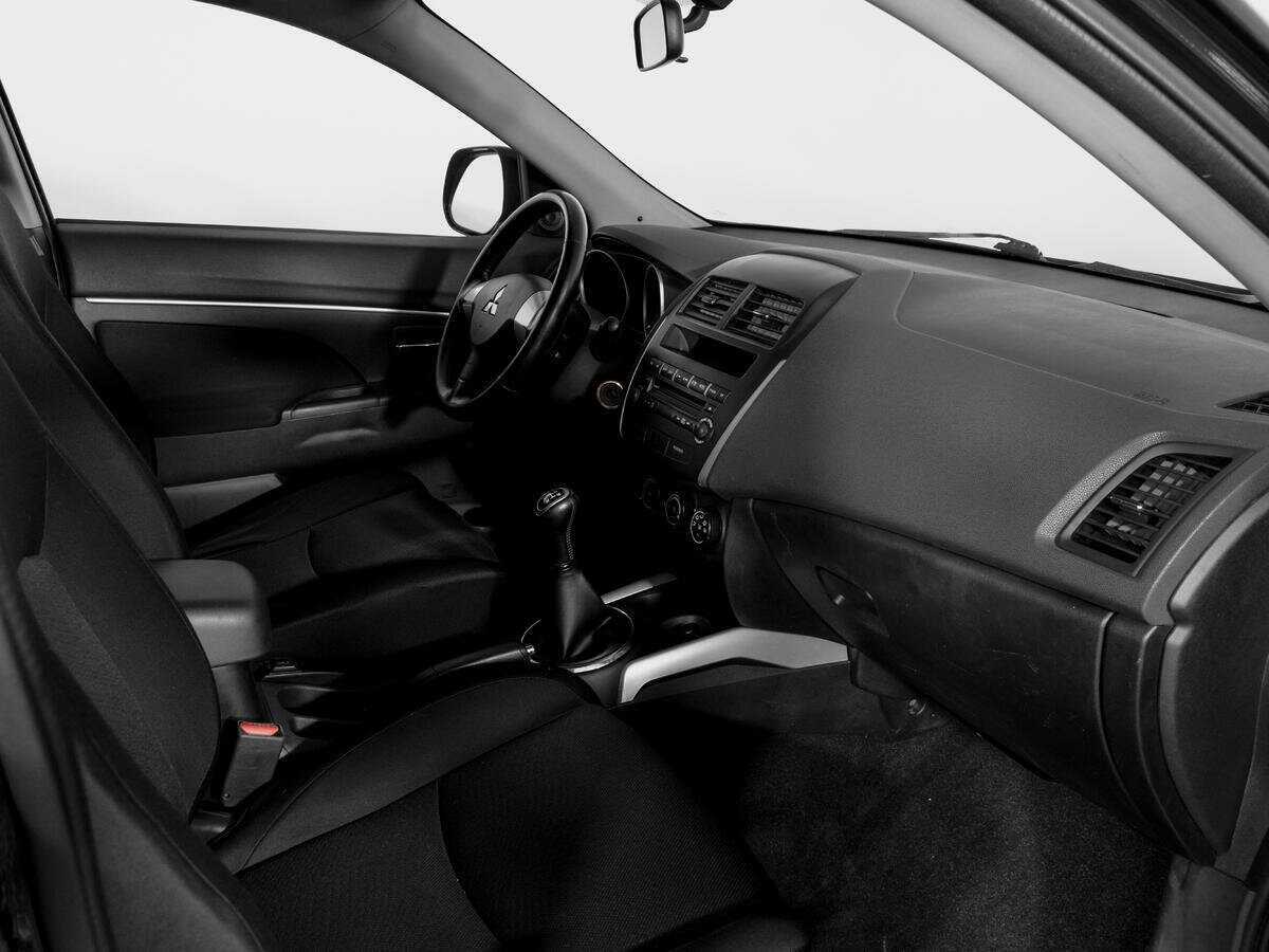 Б/У Митсубиши АС-Икс 2012 года. Фото: #7