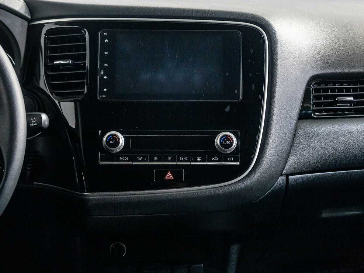 Mitsubishi Outlander 2020 года с пробегом. Фото: #12