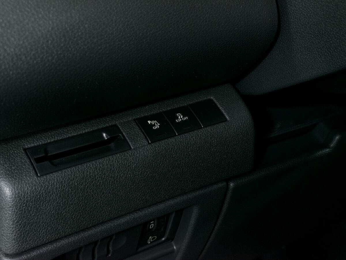 Б/У Пежо 3008 2012 года. Фото: #16