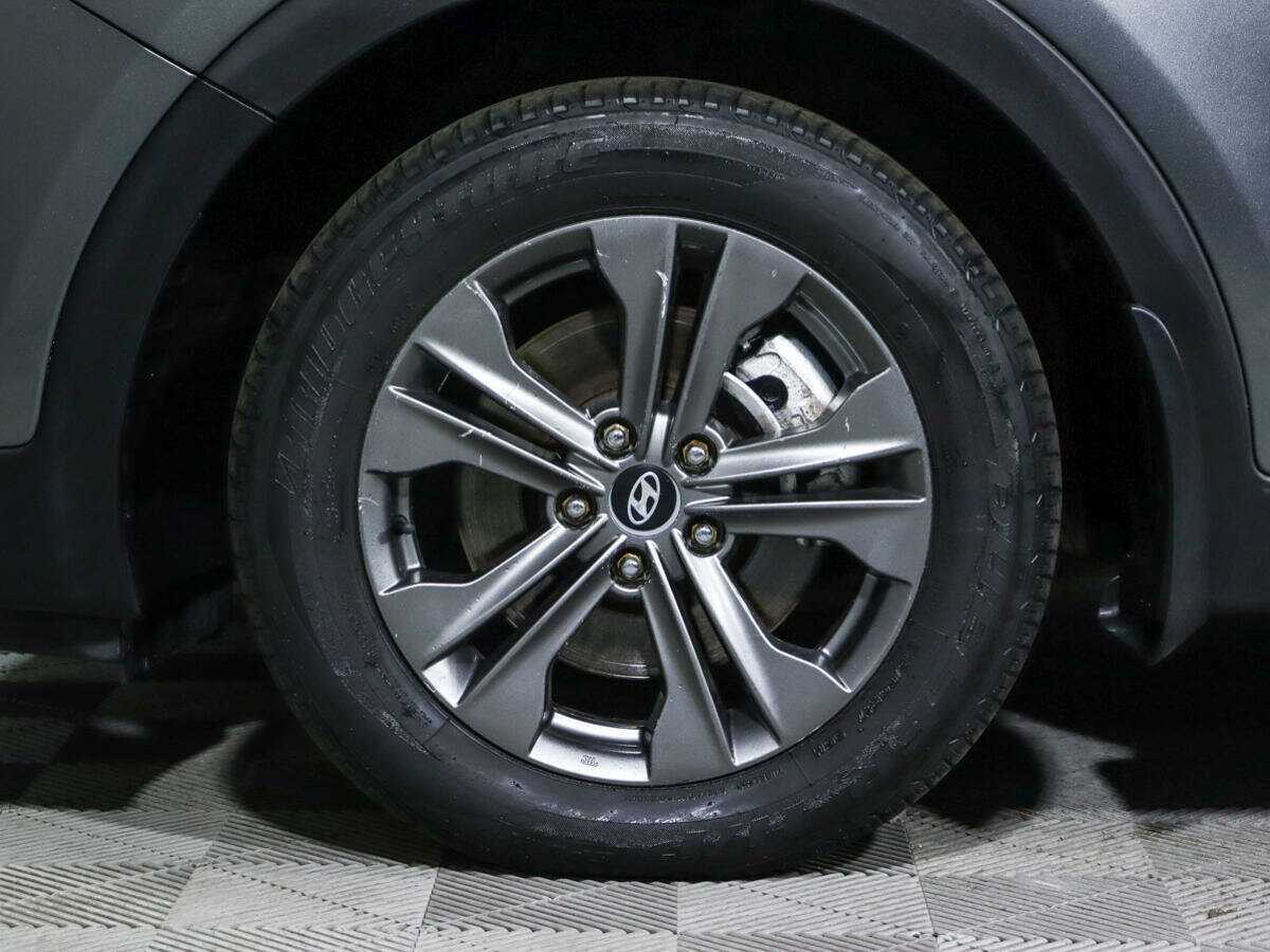 Б/У Хендай Санта Фе 2012 года. Фото: #12