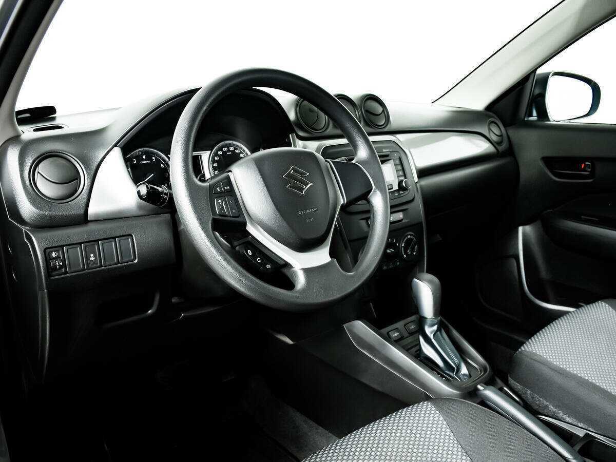 Б/У Сузуки Витара 2016 года. Фото: #12