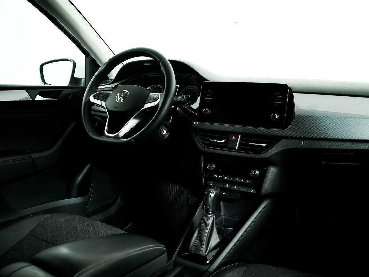 Б/У Фольксваген Поло 2021 года. Фото: #8