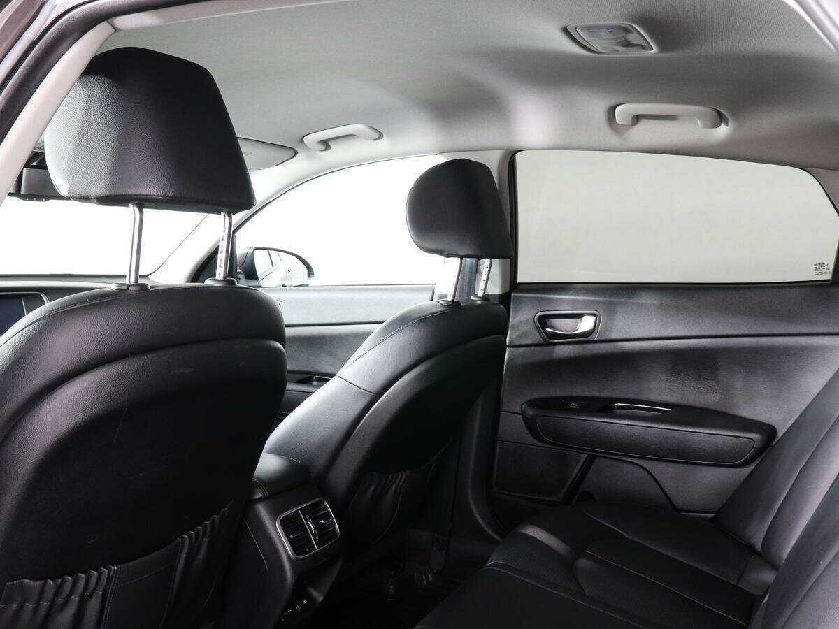 Б/У Киа Оптима 2017 года. Фото: #11