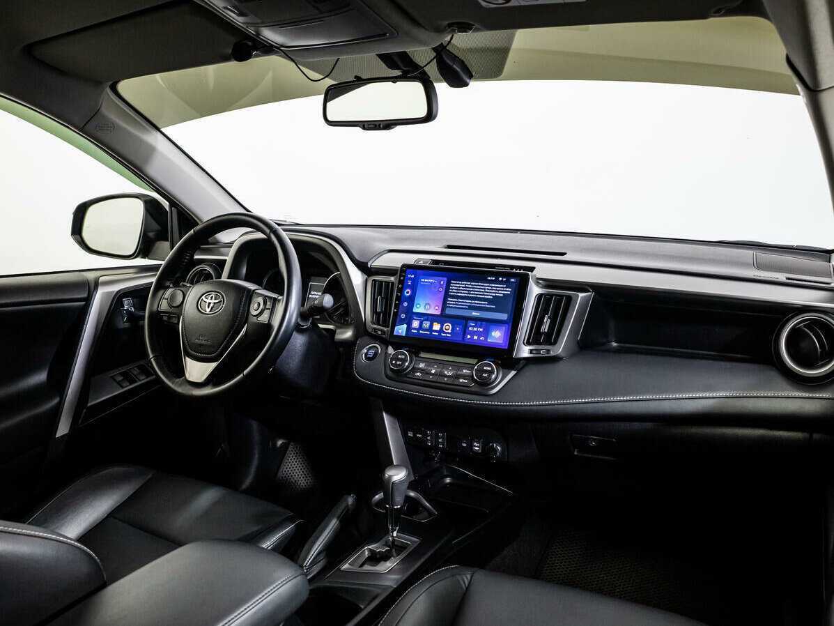 Toyota RAV4 2016 года с пробегом. Фото: #8