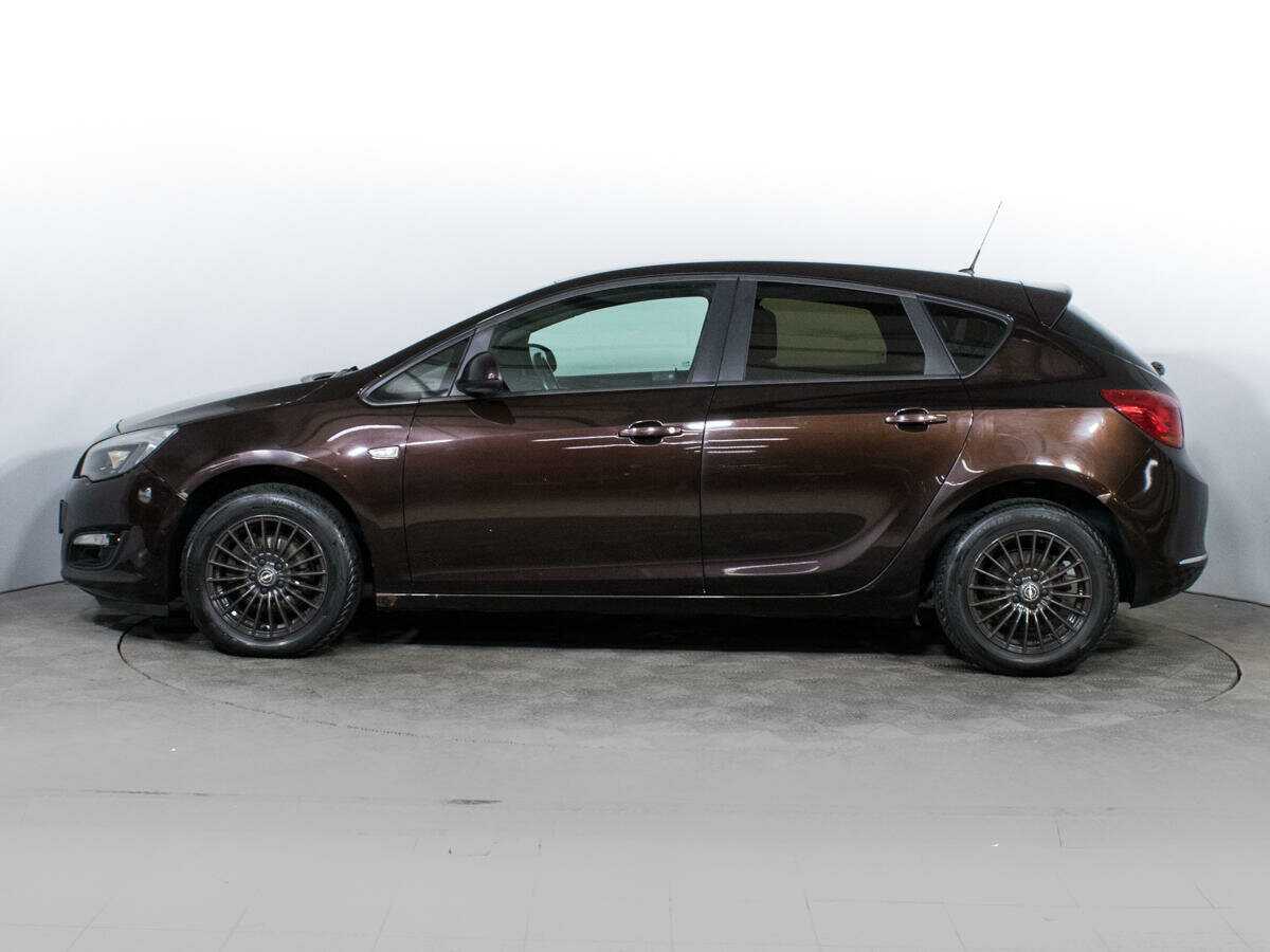 Б/У Опель Астра 2014 года. Фото: #7