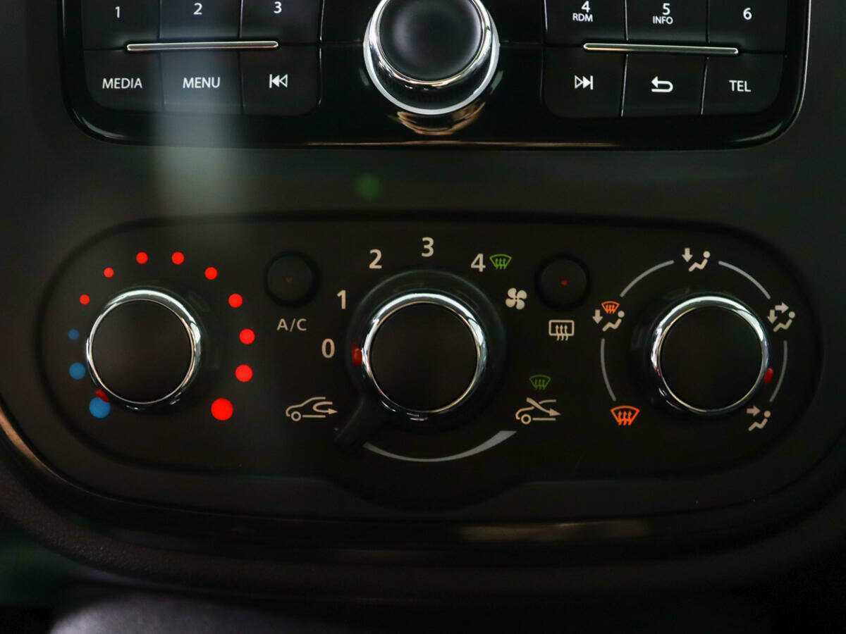 Б/У Рено Каптюр 2018 года. Фото: #11