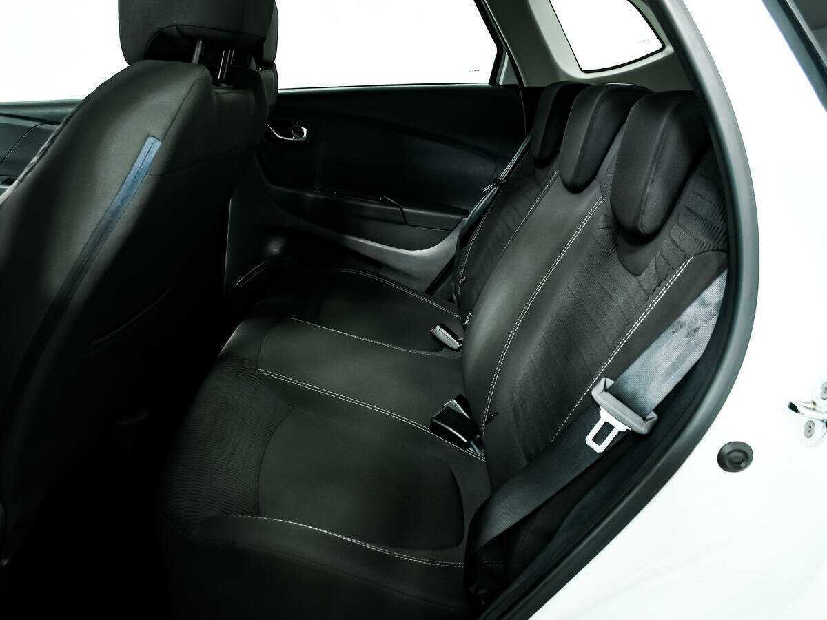 Б/У Рено Каптюр 2019 года. Фото: #11