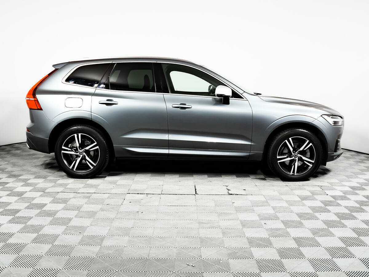 Volvo XC60 2019 года с пробегом. Фото: #3