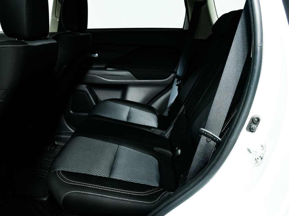 Mitsubishi Outlander 2019 года с пробегом. Фото: #11