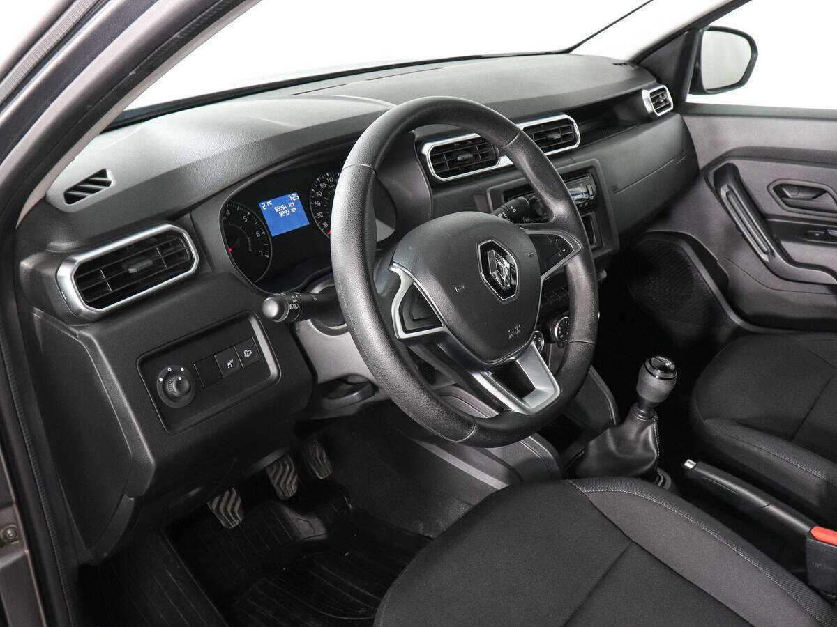 Б/У Рено Дастер 2022 года. Фото: #8