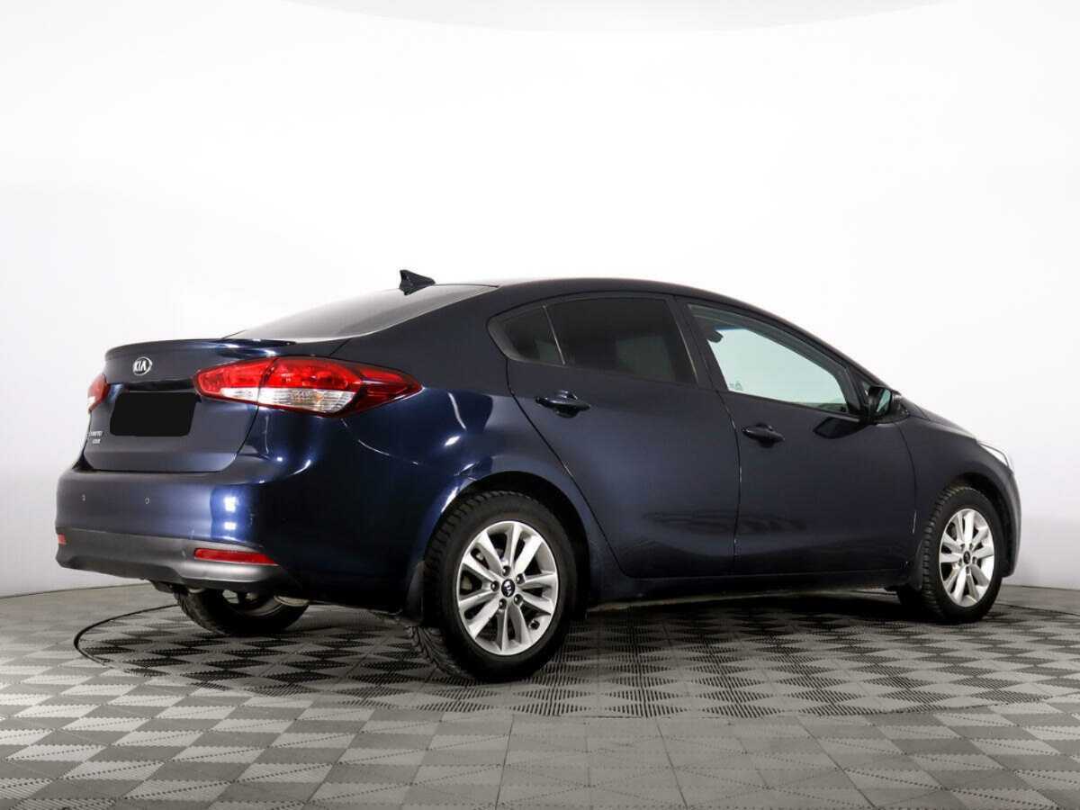 Б/У Киа Церато 2018 года. Фото: #4