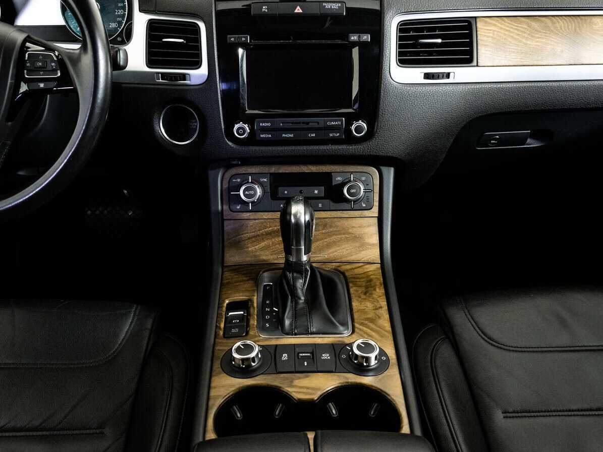 Volkswagen Touareg 2012 года с пробегом. Фото: #10