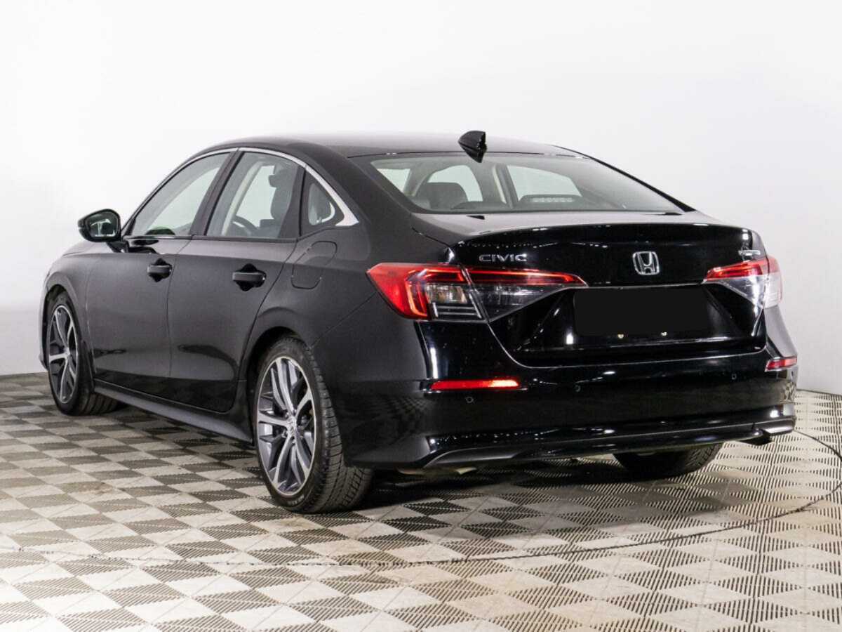 Honda Civic 2021 года с пробегом. Фото: #6