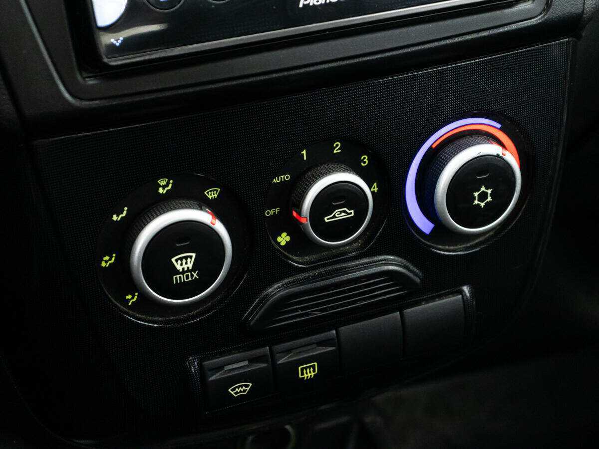 Б/У Лада (ВАЗ) Калина 2015 года. Фото: #14