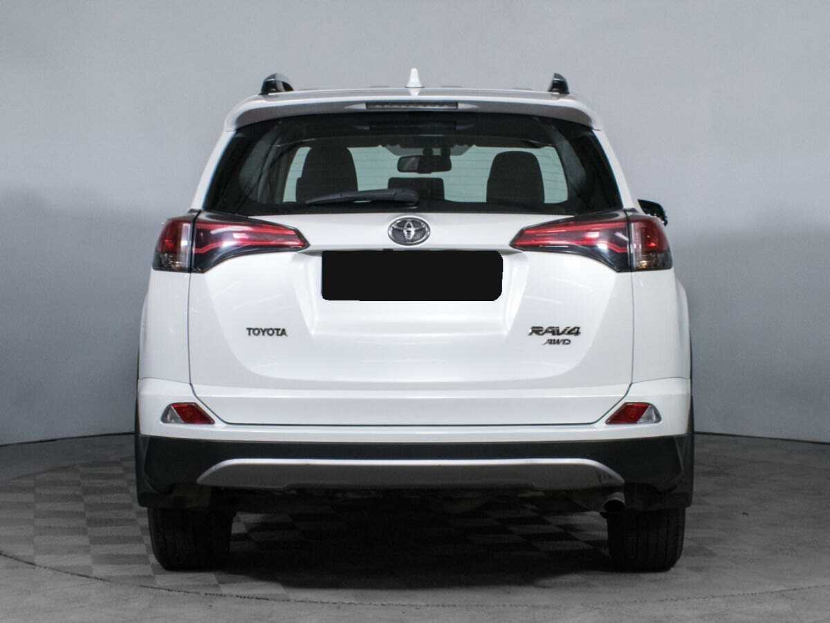 Toyota RAV4 2019 года с пробегом. Фото: #5