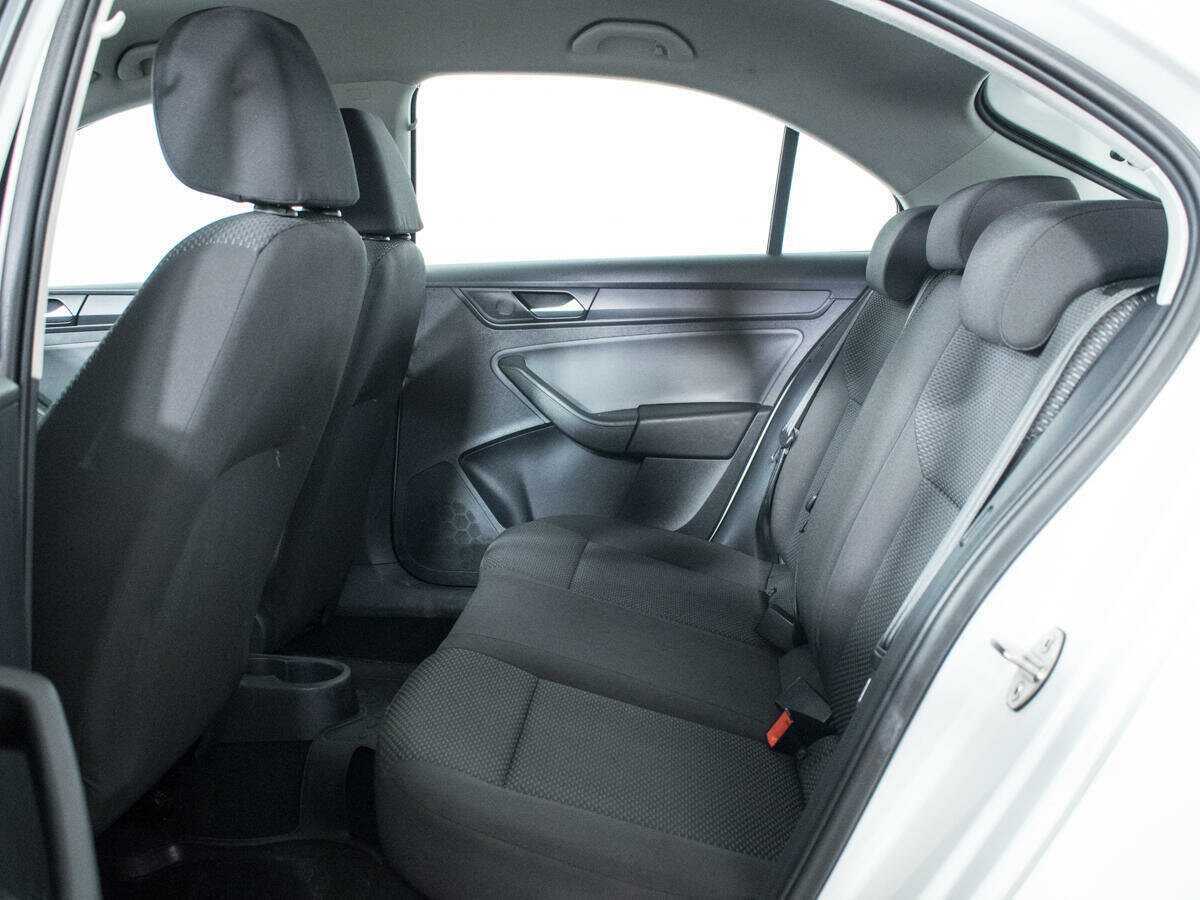 Б/У Фольксваген Поло 2020 года. Фото: #9