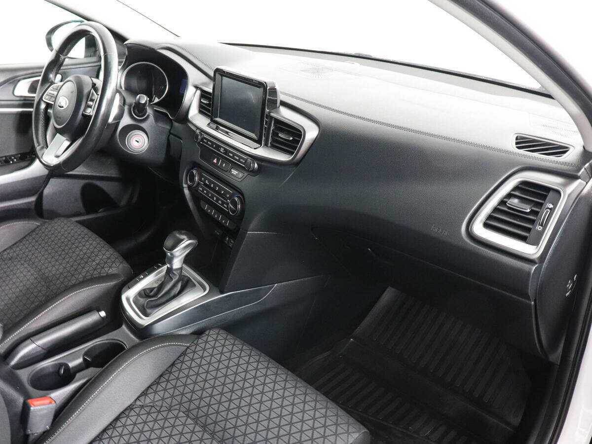 Б/У Киа Сид 2019 года. Фото: #8