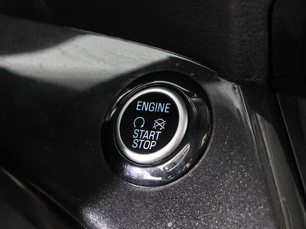 Б/У Форд Куга 2017 года. Фото: #12