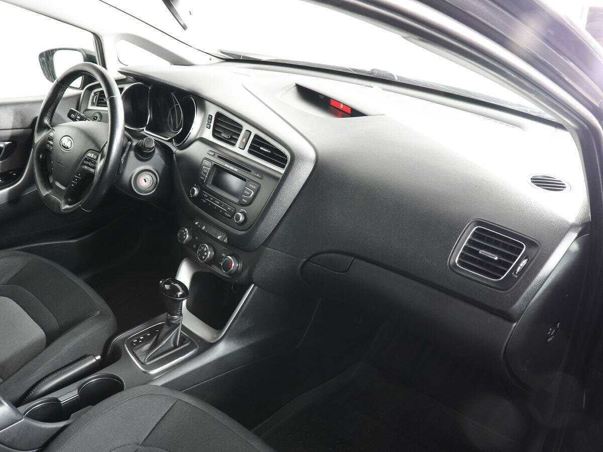 Б/У Киа Сид 2012 года. Фото: #6