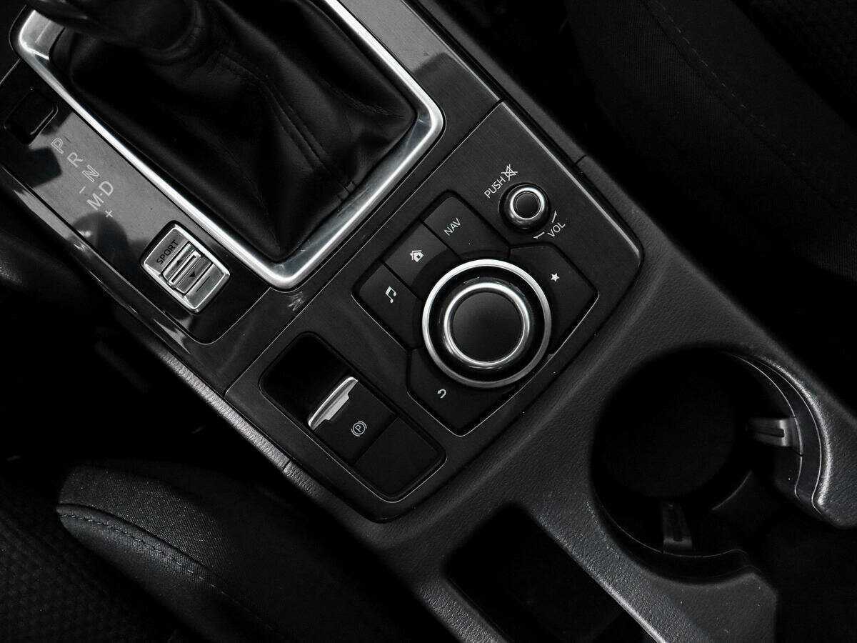 Б/У Мазда Ц-Икс-5 2015 года. Фото: #10