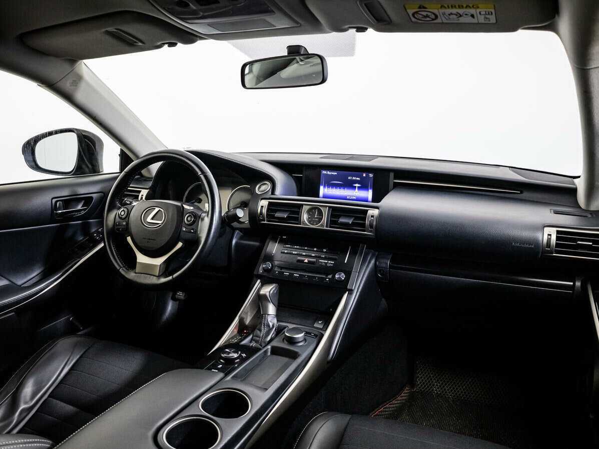 Lexus IS 2014 года с пробегом. Фото: #6
