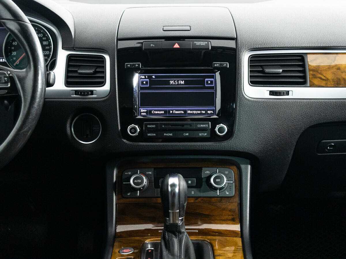 Volkswagen Touareg 2013 года с пробегом. Фото: #13