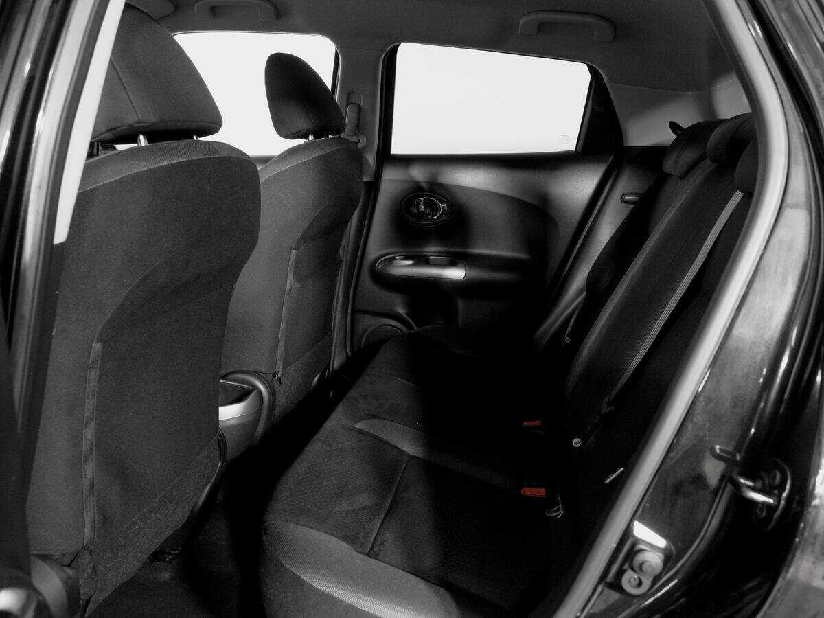 Б/У Ниссан Жук 2013 года. Фото: #9