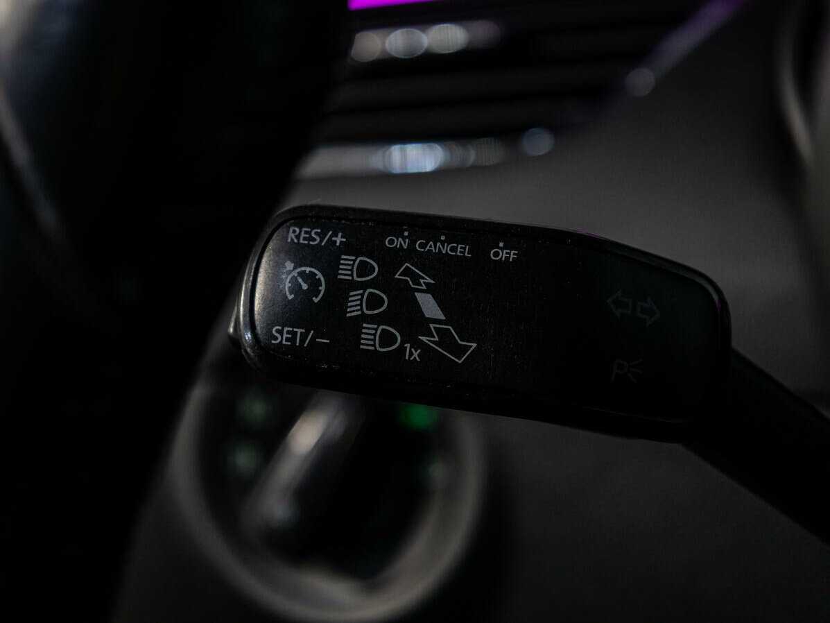 Б/У Шкода Октавия 2015 года. Фото: #18