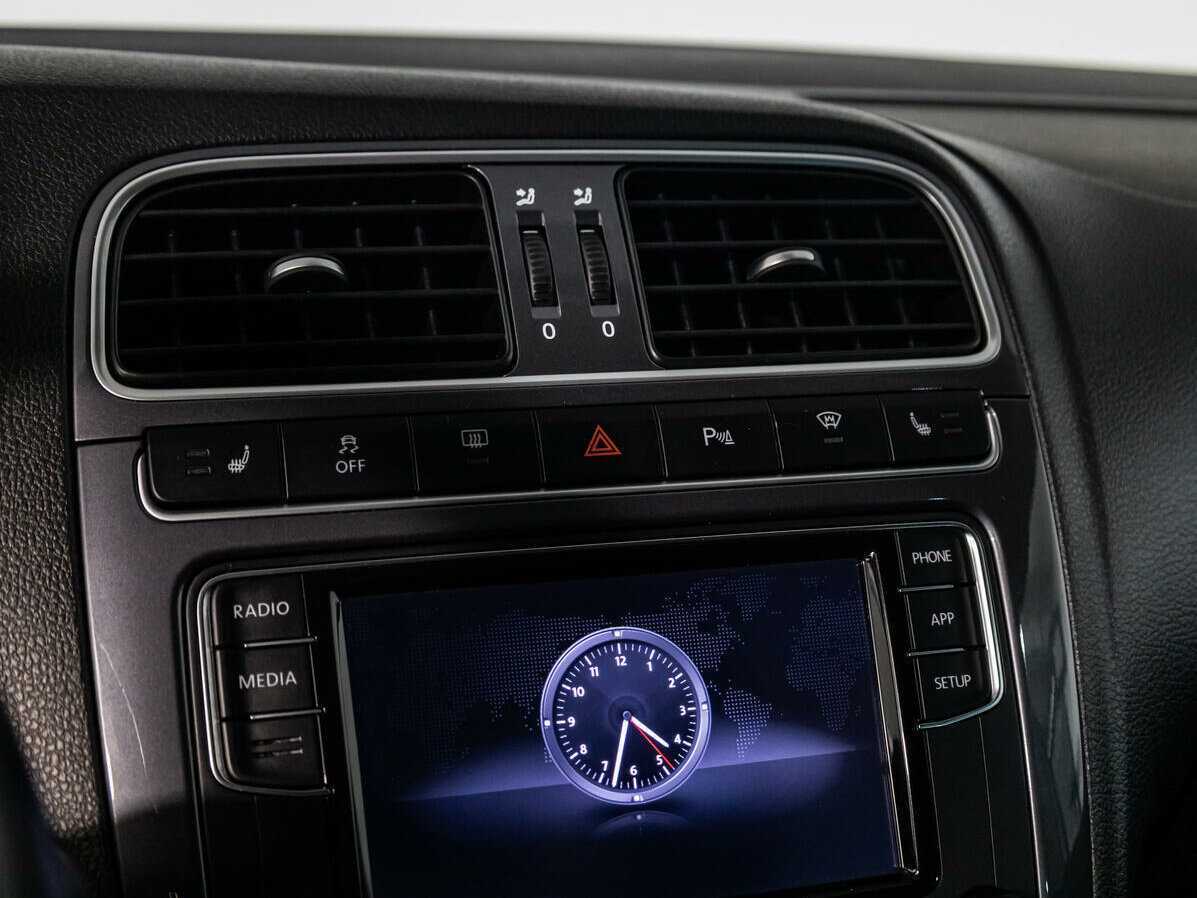 Б/У Фольксваген Поло 2018 года. Фото: #15