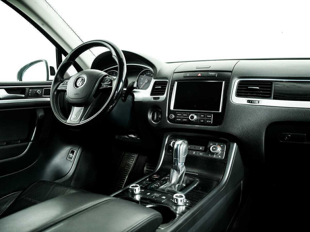 Volkswagen Touareg 2012 года с пробегом. Фото: #8