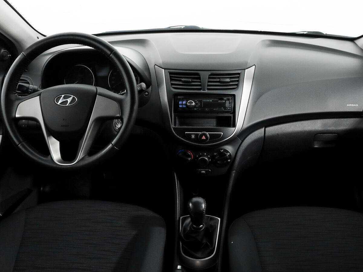 Б/У Хендай Солярис 2014 года. Фото: #11