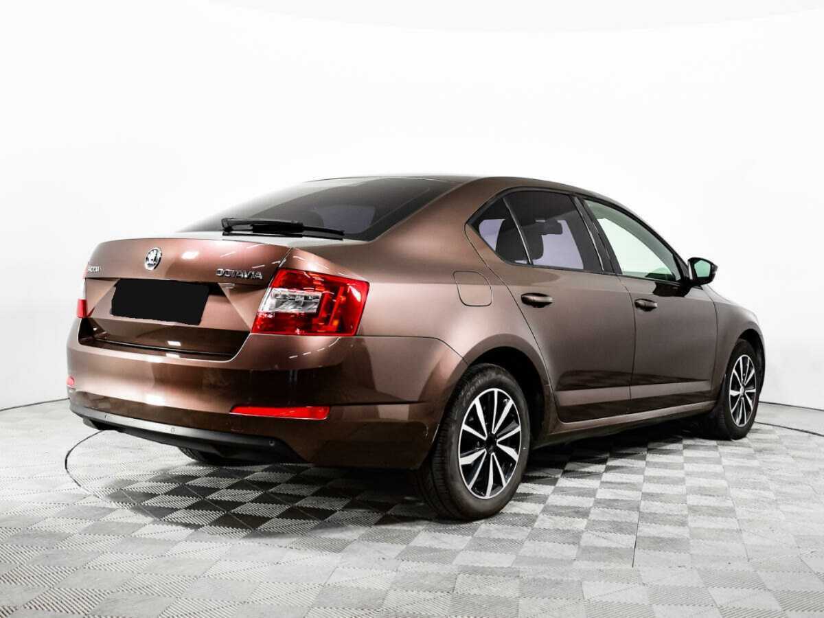 Б/У Шкода Октавия 2013 года. Фото: #4