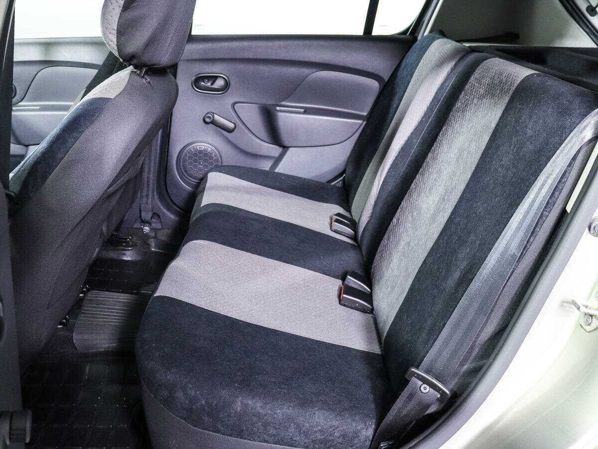 Б/У Рено Сандеро 2019 года. Фото: #9