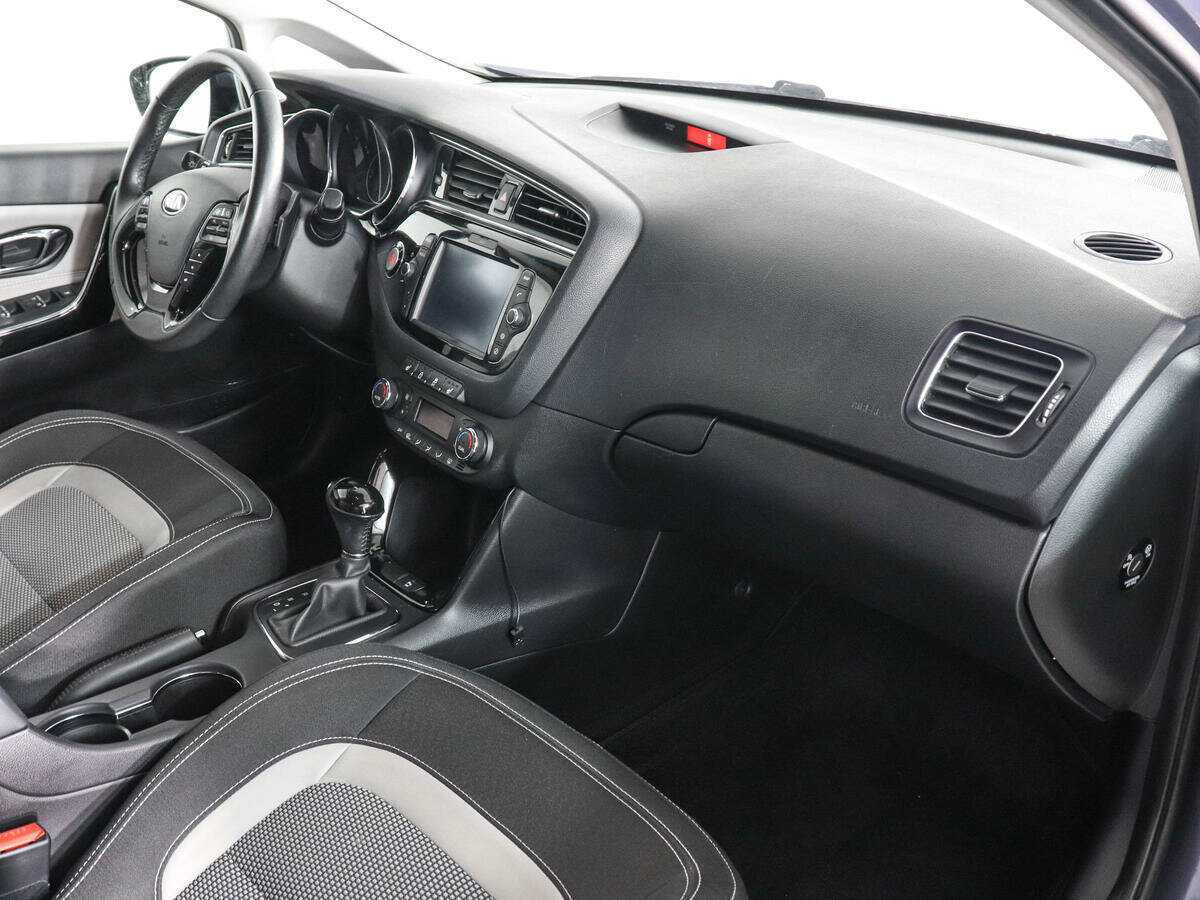 Б/У Киа Сид 2018 года. Фото: #9