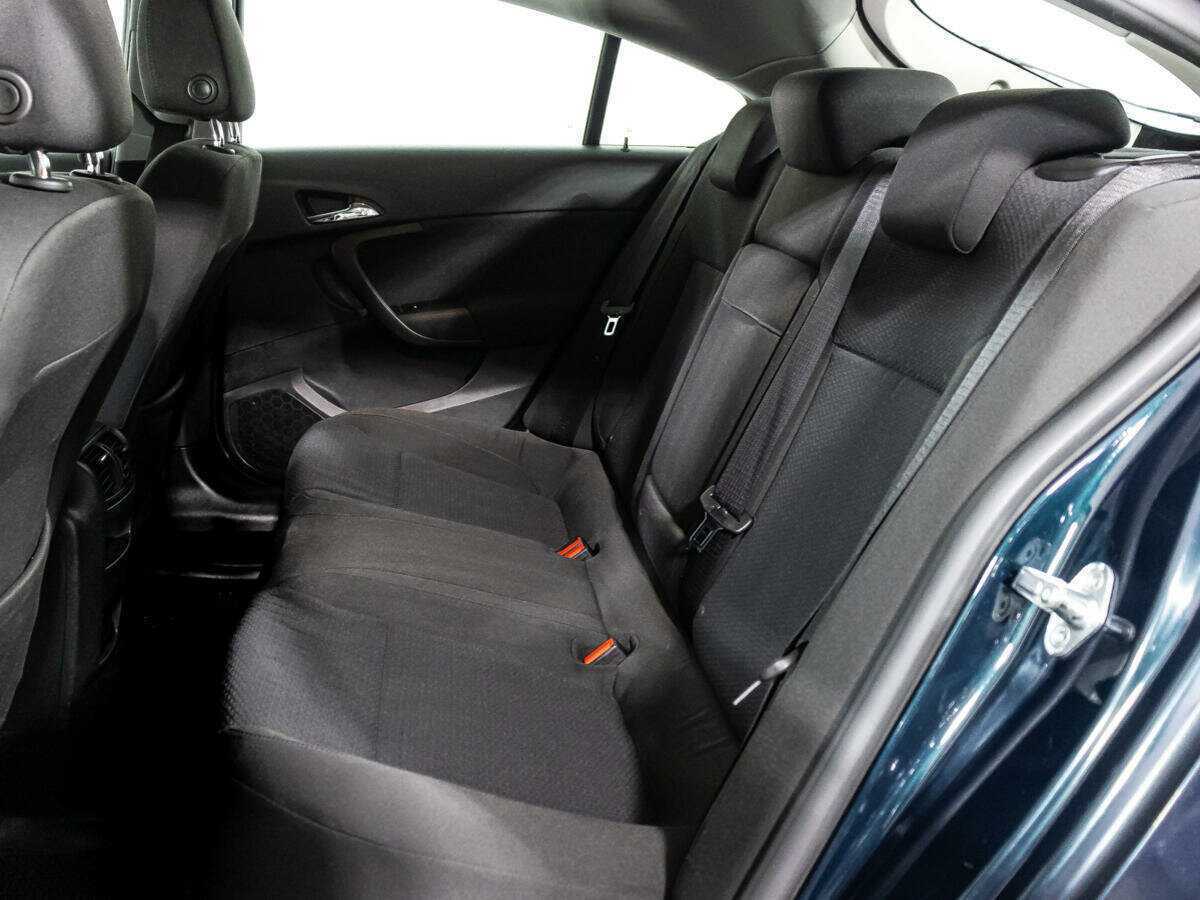 Б/У Опель Инсигния 2014 года. Фото: #9